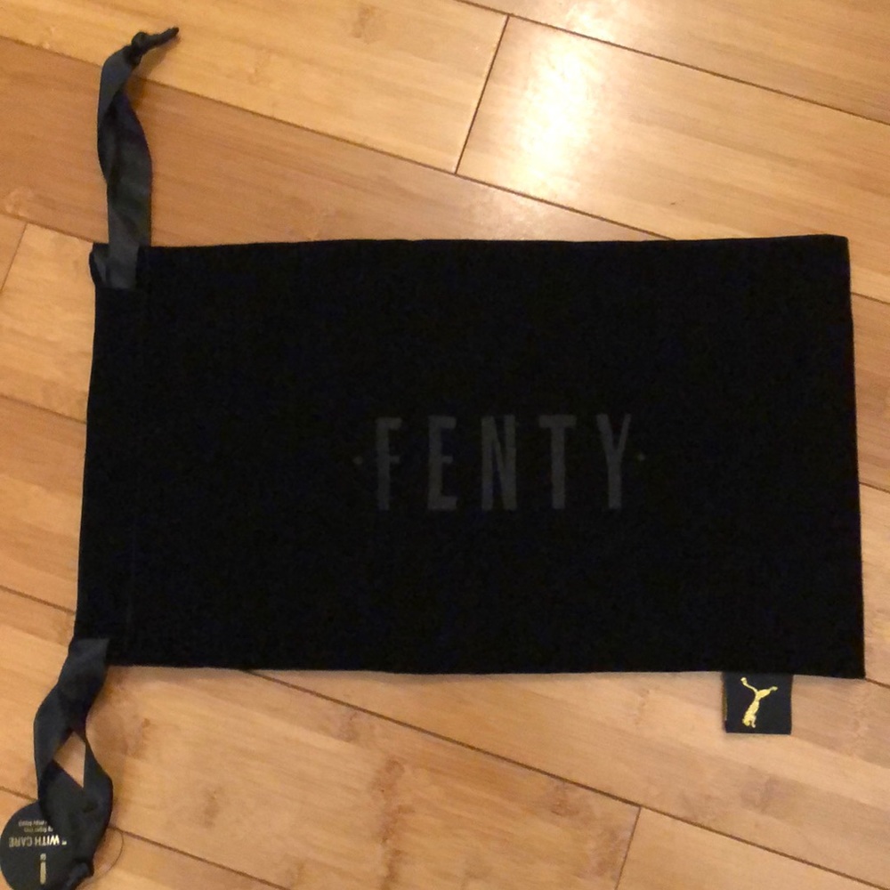 Fenty Slides dust bag